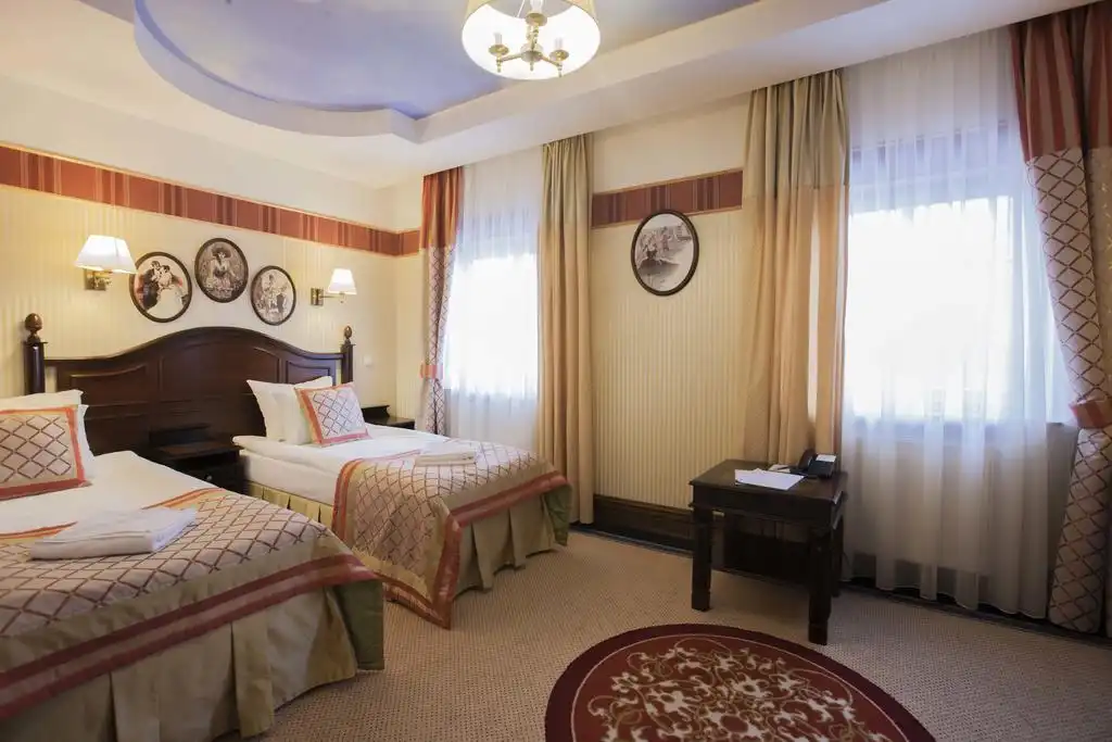 Hotel St. Bruno - Blick 10