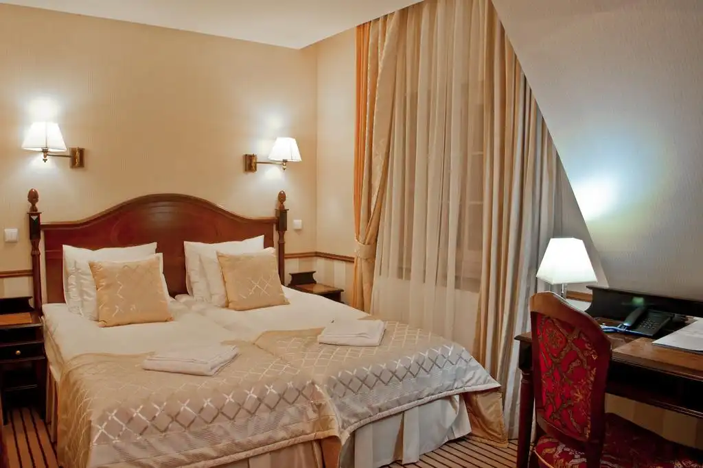 Hotel St. Bruno - Blick 13